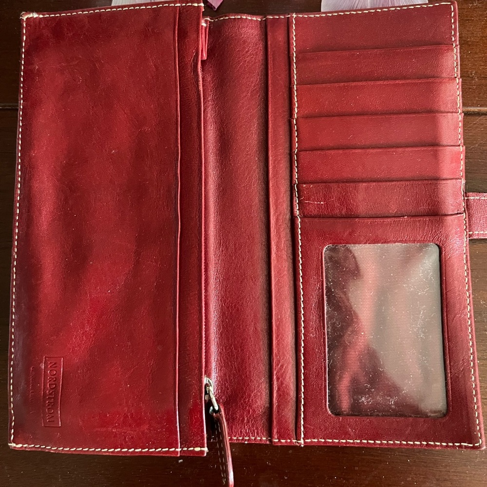 Nordstrom brand leather wallet - Picture 3 of 7